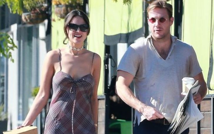 Is Luke Bracey in a Relationship? Who is his Girlfriend? 